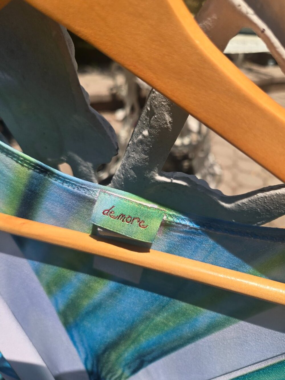 Blue and green tie dye fitted top - Picture 5 of 7